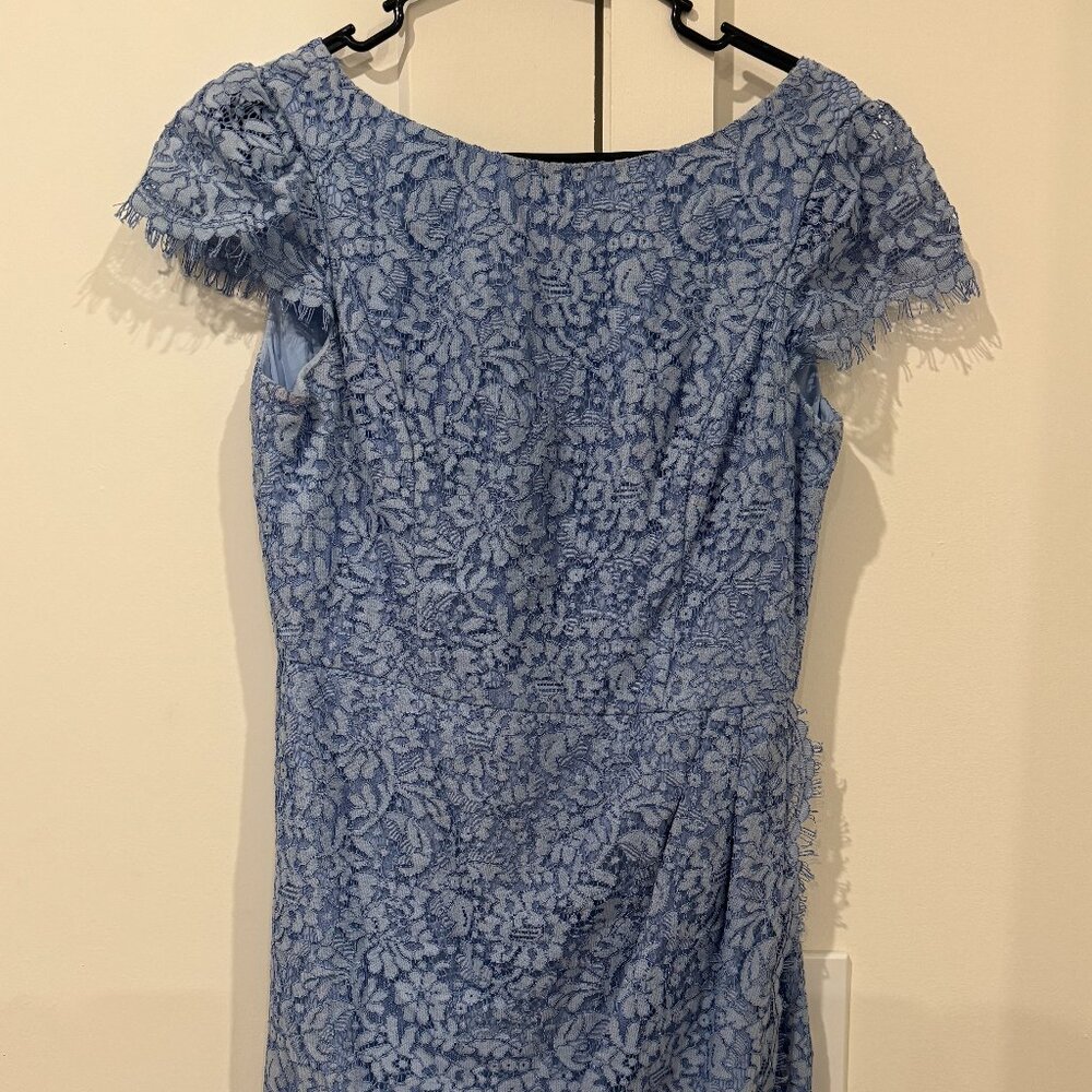 Vince Camuto SZ 10 Blue flower lace dress
